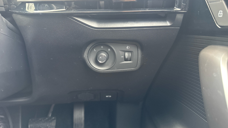 MG MG4 125kW SE [Nav] EV 49kWh 5dr Auto Electric Hatchback